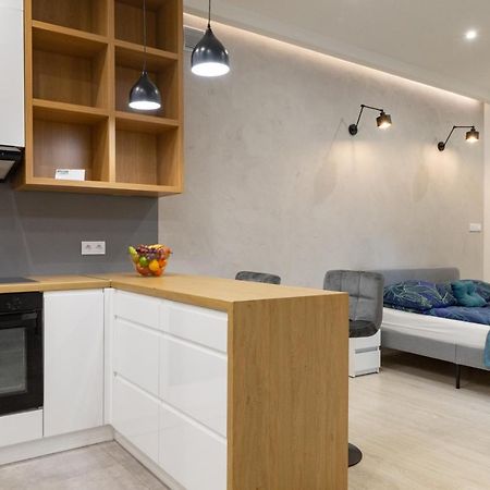 Shy But Shining! Lovely, Stylish & Fully Equipped. Appartement Krakau Buitenkant foto