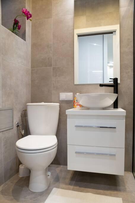 Shy But Shining! Lovely, Stylish & Fully Equipped. Appartement Krakau Buitenkant foto