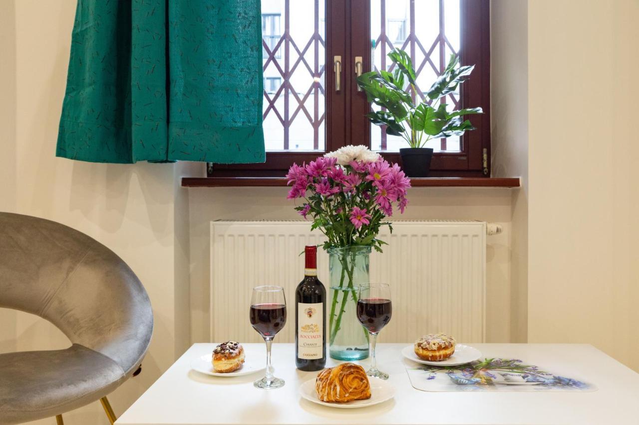 Shy But Shining! Lovely, Stylish & Fully Equipped. Appartement Krakau Buitenkant foto