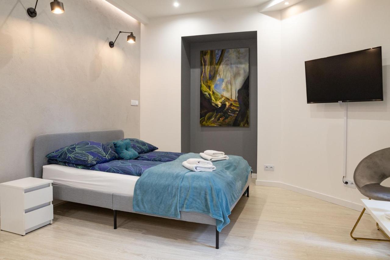 Shy But Shining! Lovely, Stylish & Fully Equipped. Appartement Krakau Buitenkant foto