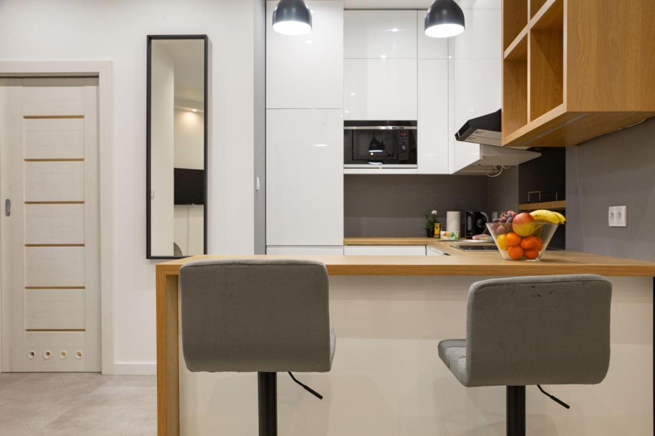 Shy But Shining! Lovely, Stylish & Fully Equipped. Appartement Krakau Buitenkant foto